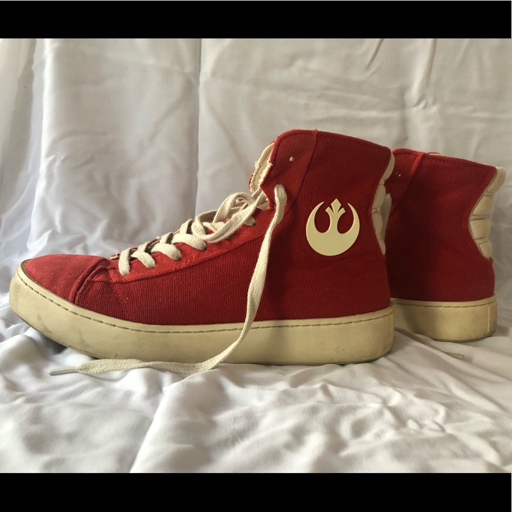 Po-Zu Limited Edition Star Wars Sneaker size 39